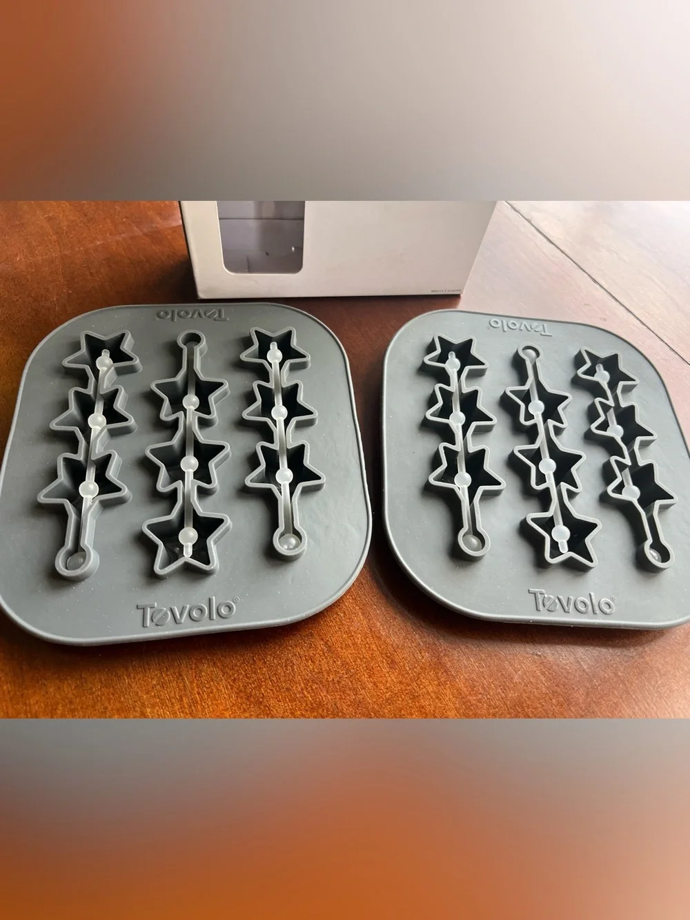NEW! Williams Sonoma Gray Star Swizzle Stick Ice Molds- Set of two